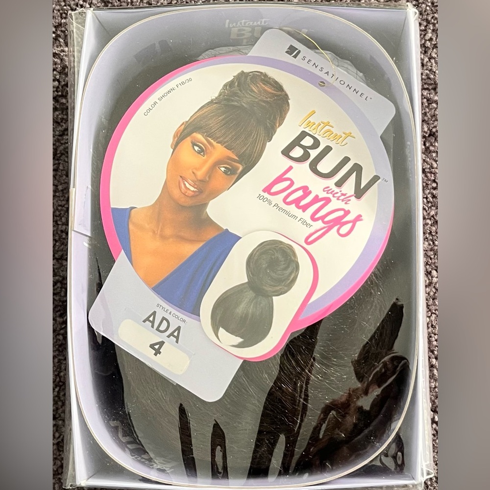 2/$30 - Check Out this Fun Instant Bun with Bangs in Color #4 Brown 🤎